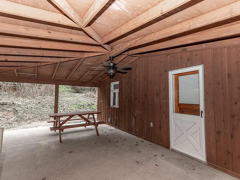 50 McNeilly Ct — Photo 27