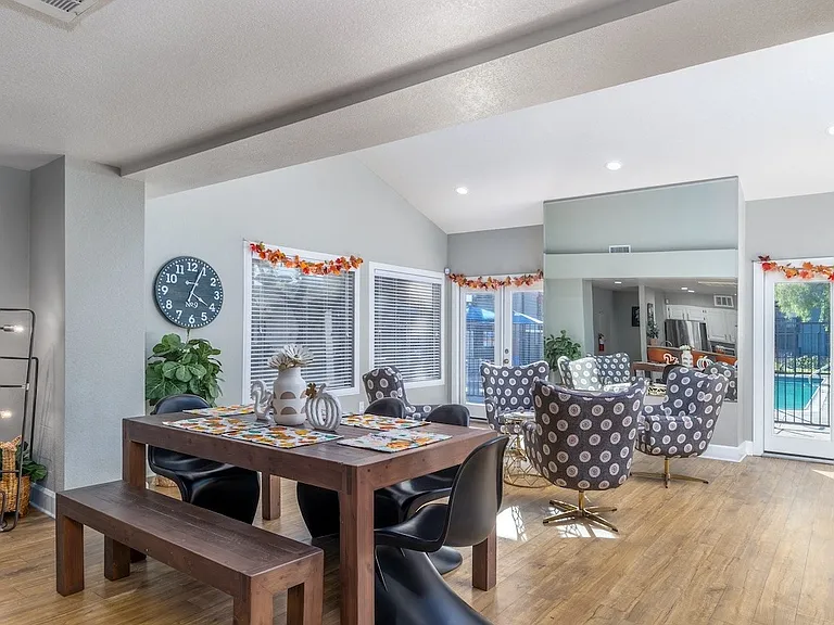 evRIA Diamond Valley — Photo 24
