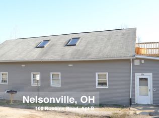 100 Robbins Rd APT B, Nelsonville, OH 45764