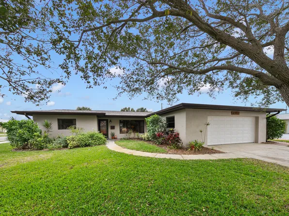 205 Avocado St, Satellite Beach, FL 32937