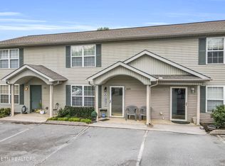 3205 Quiet Way, Knoxville, TN 37918