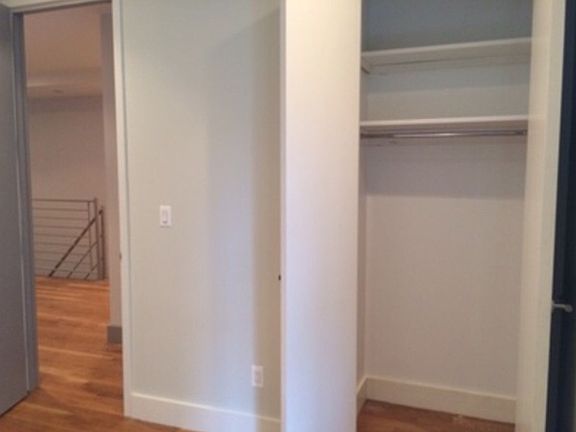 2nd image of 269 Kosciuszko St #2FR