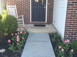 8218 Lake Tree Ln, Indianapolis, IN 46217