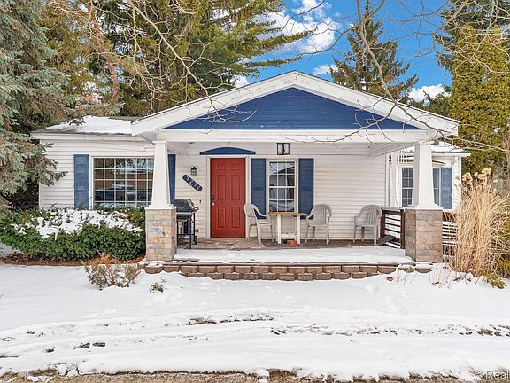 2nd image of 7271 Simons St