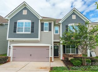 7701 Hamilton Bridge Rd, Charlotte, NC 28278