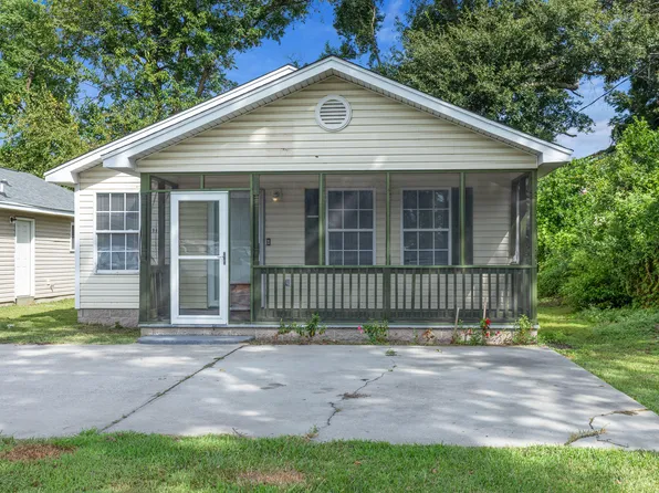 1940 Burton Ln, North Charleston, SC 29405