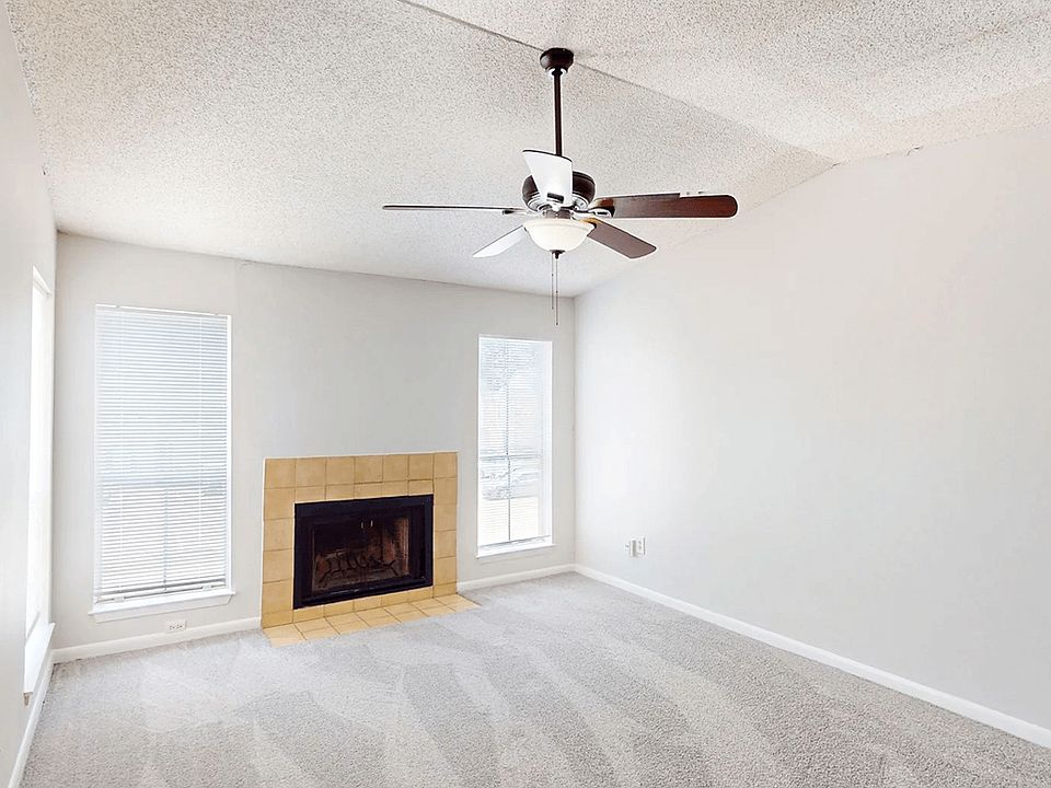 Welcome to Afton Oaks Apartments