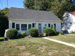 26 Chesbrough Rd, West Roxbury, MA 02132