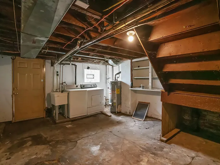 Convenient 2 Bedroom home in Mt. Washington available July 1! — Photo 23