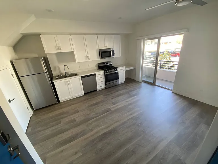 Twin Creeks Apartments — Photo 28