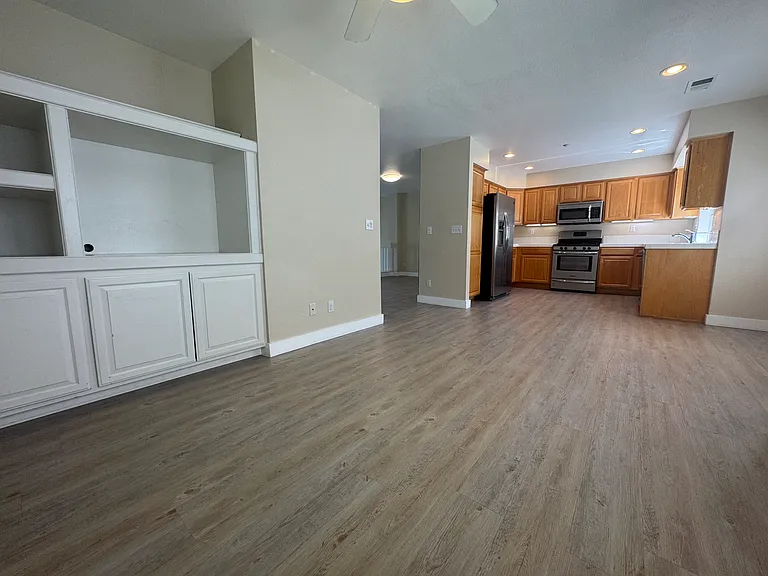 1 Buccaneer Ln — Photo 7