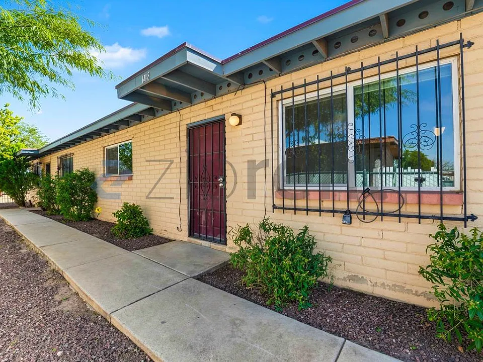 1408 N Hualpai Rd #1408