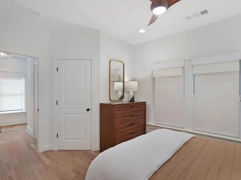 691 Eustace St — Photo 15