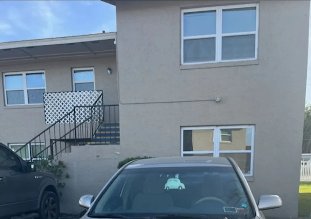 Building Photo - 5672 Tomoka Dr #201