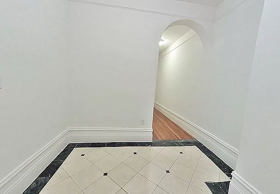 2nd image of 76 W 86th St APT 2B