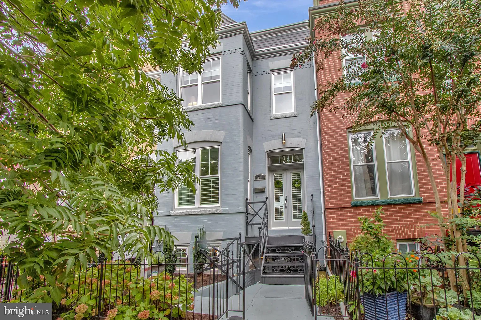 1241 G St NE photo 1