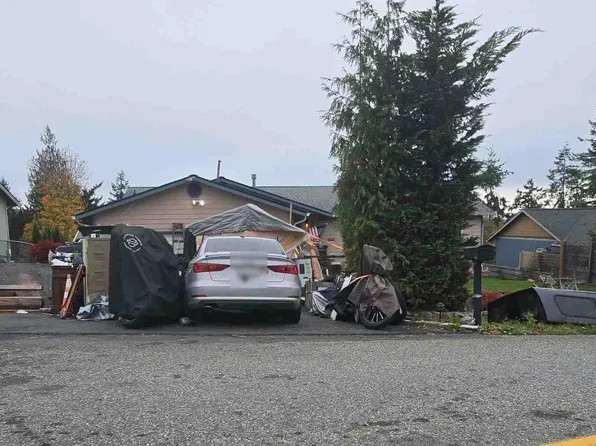 933 James Way, Camano Island, WA 98282