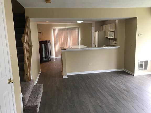 4th image of 1438 Golden Rod Ct #1438