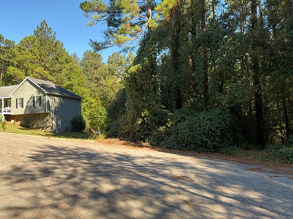5th image of 140 Valley Rd