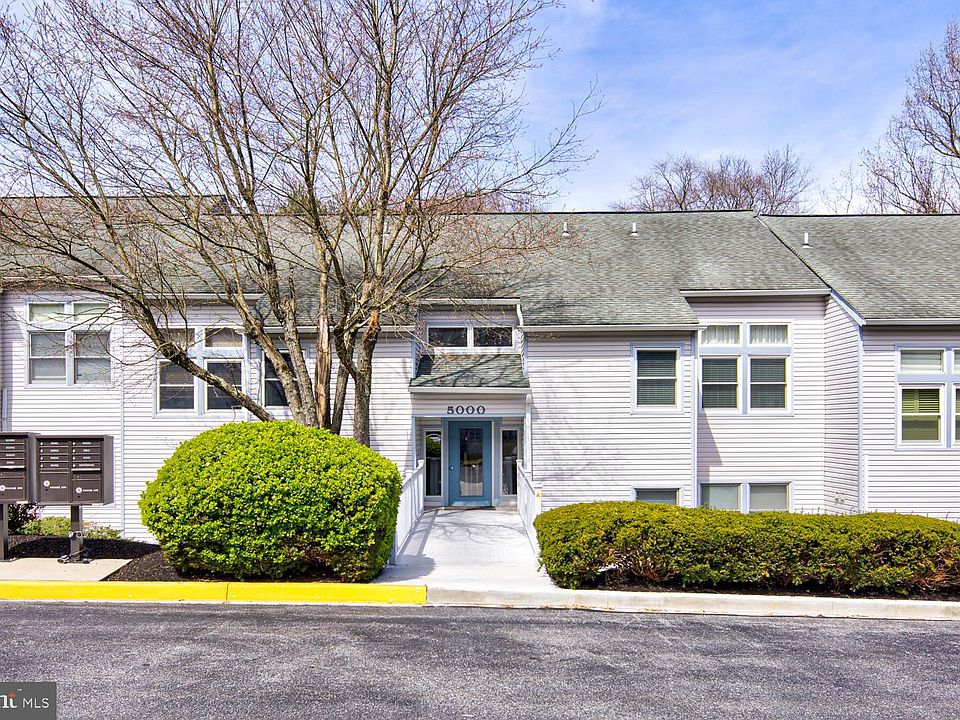 1st image of 5011 Claremont Ct #240