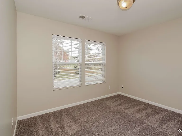7215 Waldon Park Ln — Photo 13
