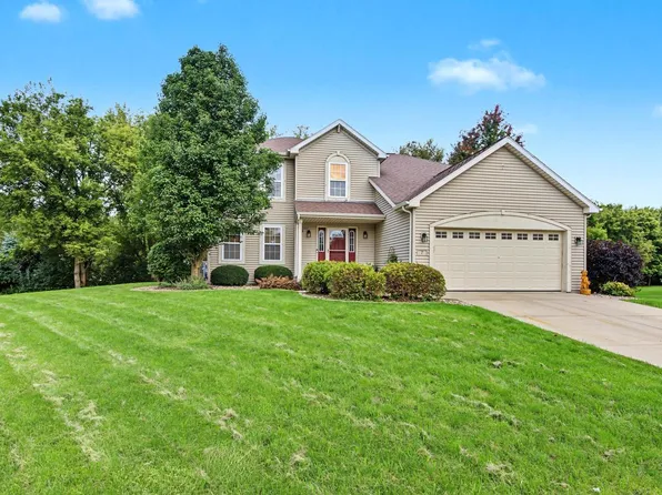 7 Woodridge LANE, Columbus, WI 53925