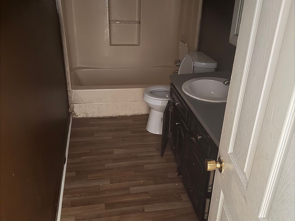 1st image of 1100 Chalbena Ave