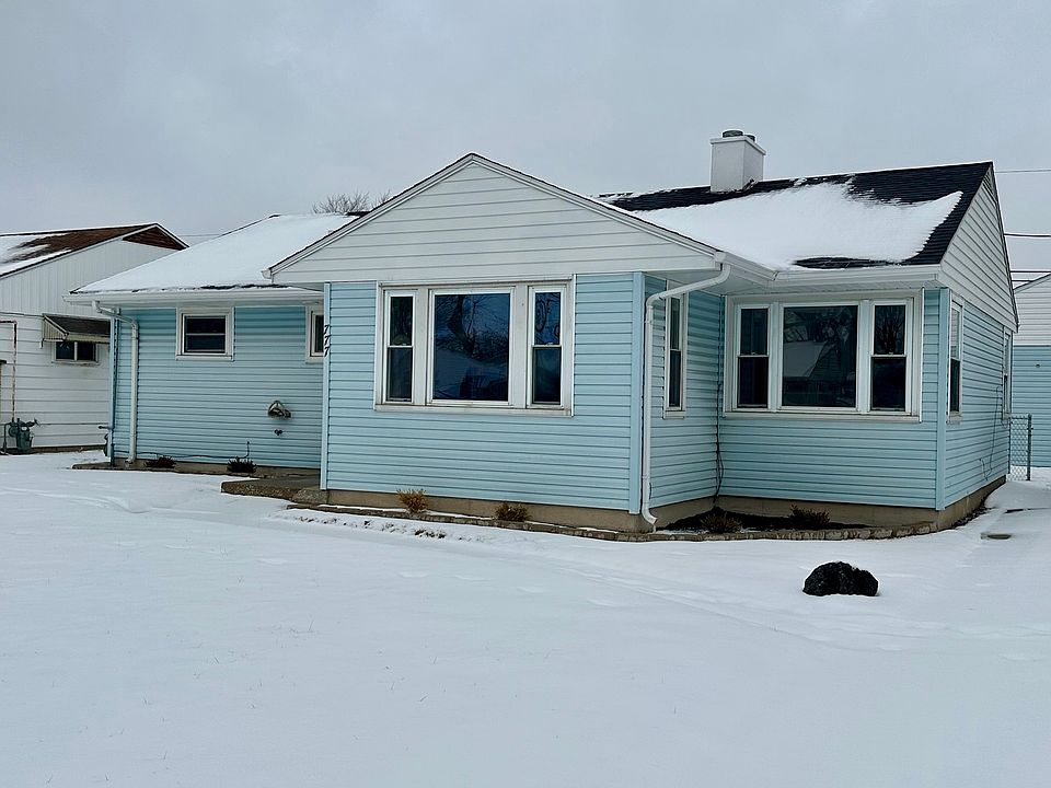 1st image of 777 Meadow Ct