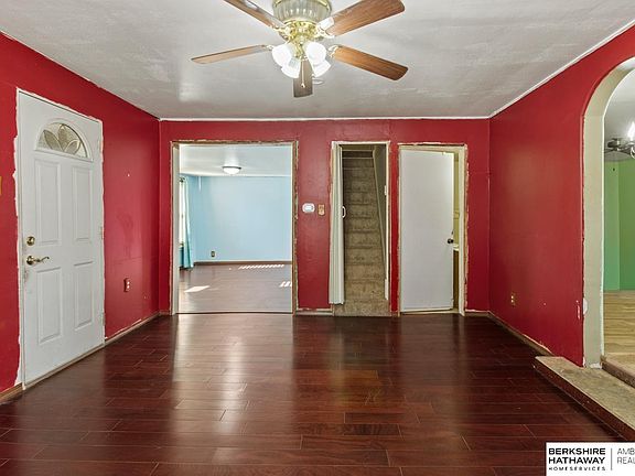 2nd image of 440 State St