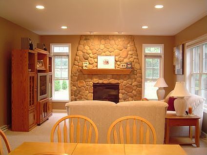 2nd image of 59 Pamela Ct