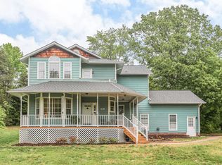 615 Falmouth Dr, Fredericksburg, VA 22405