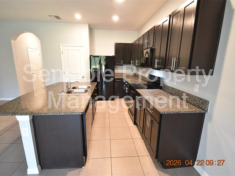 8651 Falling Blue Pl — Photo 14