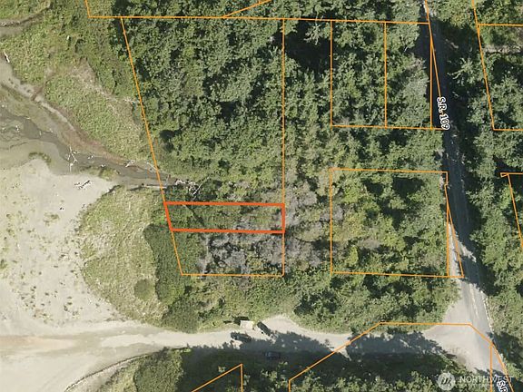 2nd image of 3 Roosevelt Beach Road