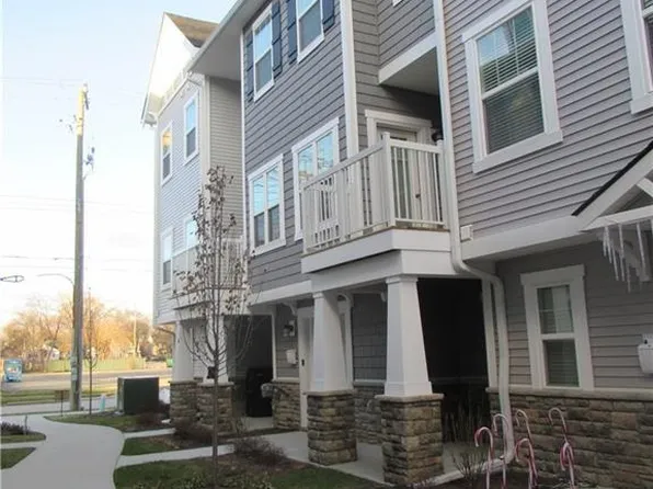 2683 Harvard Rd Unit 1, Berkley, MI 48072