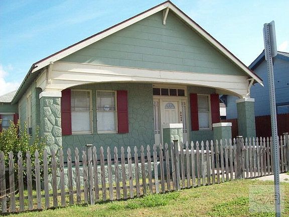 2nd image of 2608 Avenue Q 1/2