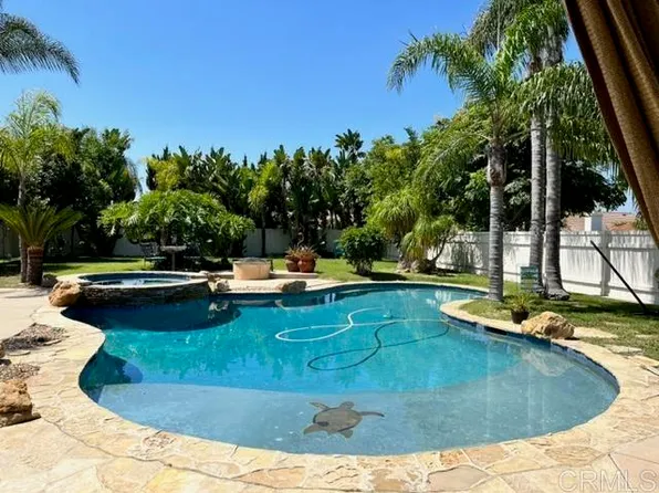 211 Condessa Ct, Oceanside, CA 92057