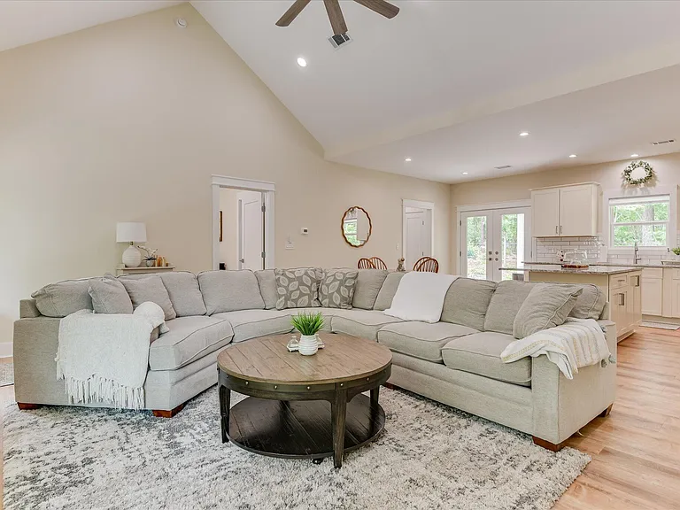 272 Old Barnwell Rd — Photo 6