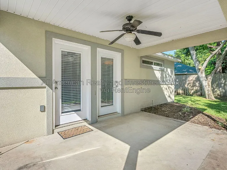 1940 Kadima Cir — Photo 33