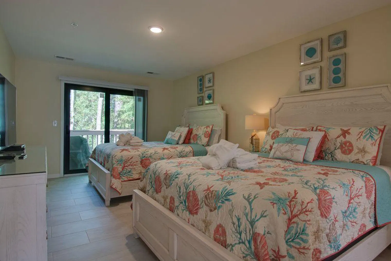 2 bed, 3.0 bath, 1248 sqft, $6,030 — Photo 4