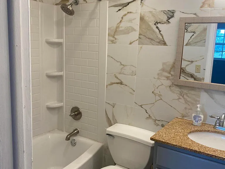 207 Bristol Ln #207 — Photo 11