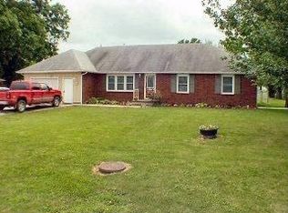 504 E 4th St, Appleton City, MO 64724