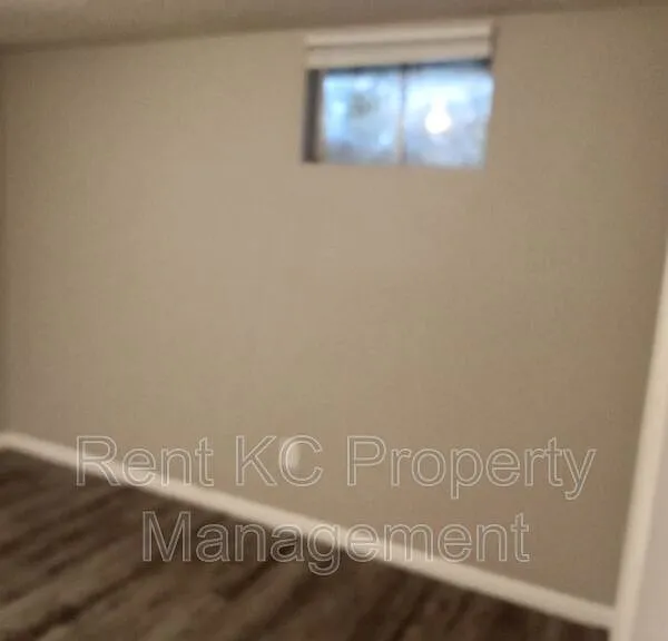 7013 Orchard St — Photo 39