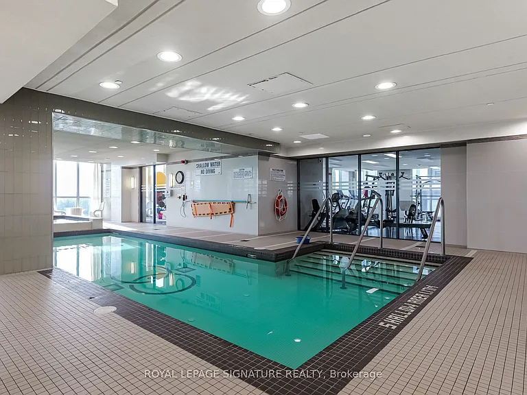 60 Annie Craig Dr #B415 — Photo 32