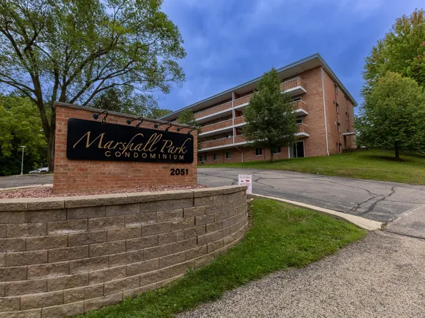 2051 Allen Blvd APT 401, Middleton, WI 53562