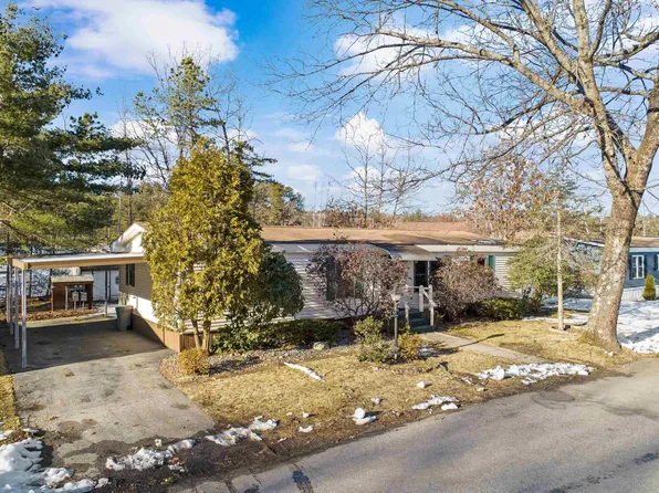 53 Riverledge Drive, Goffstown, NH 03045