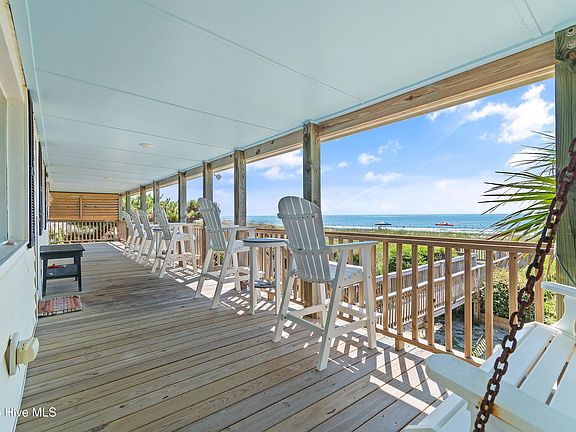 3rd image of 925 Ocean Boulevard W