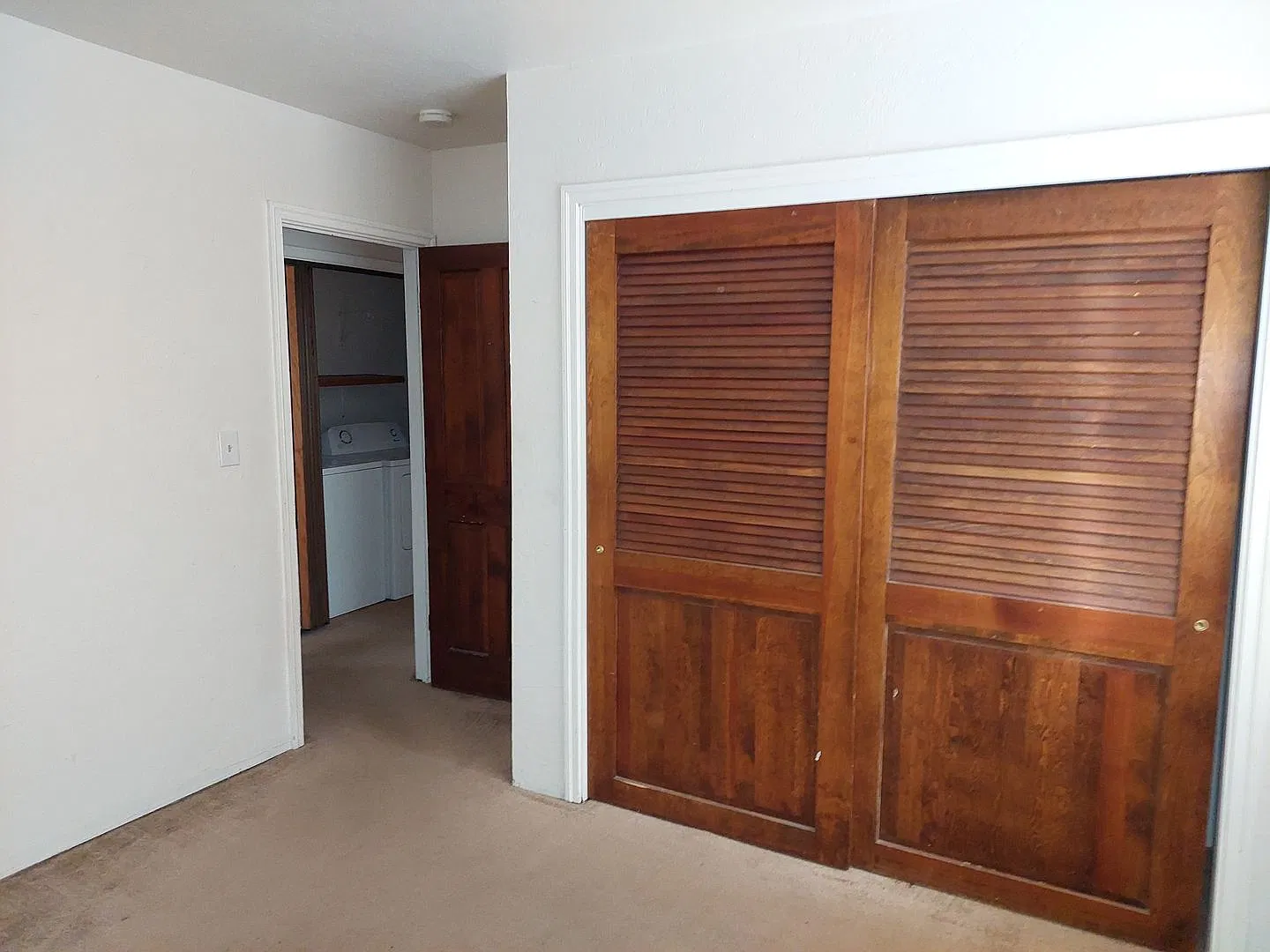 *Long Term Rental* — Photo 3