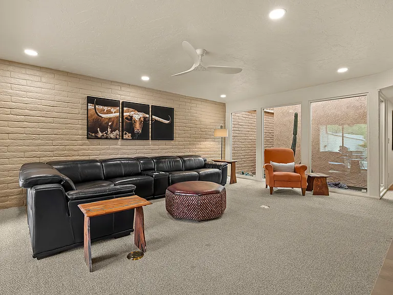 4525 E Camino De Oro — Photo 8
