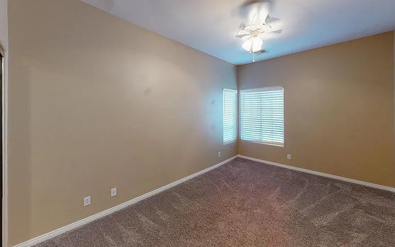 79679 Carmel Valley Ave — Photo 11