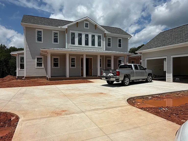 14909 Black Farms Rd — Photo 1